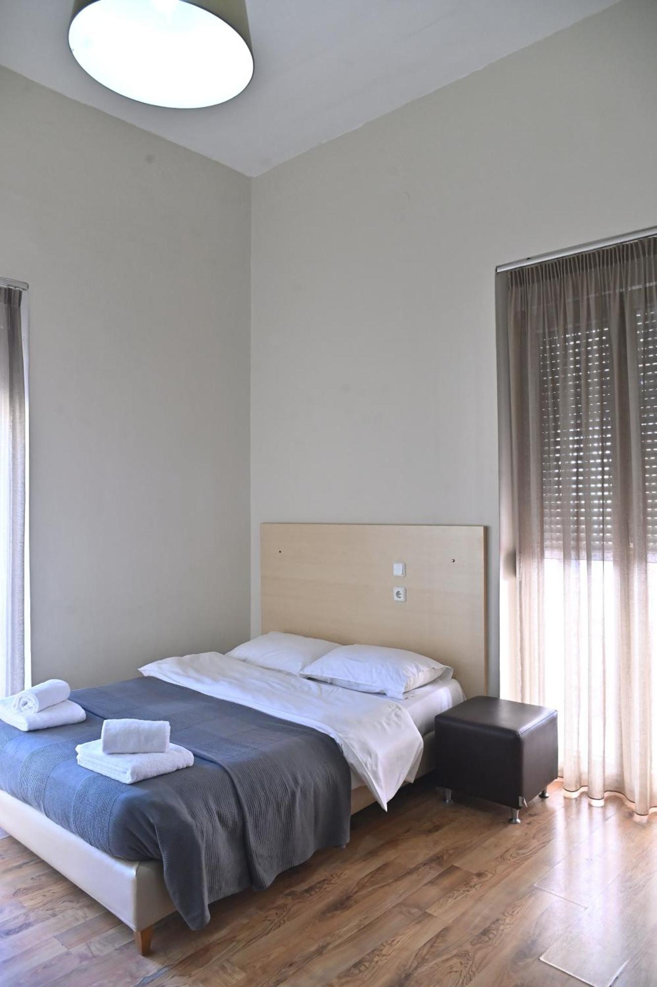 Hotel Kentrikon Chalkís Esterno foto
