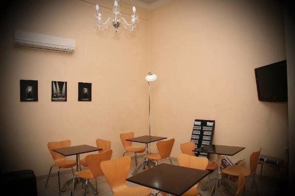 Hotel Kentrikon Chalkís Esterno foto
